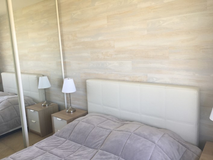 Location de vacances - Villa à Erquy - Chambre RDC vue sur la mer