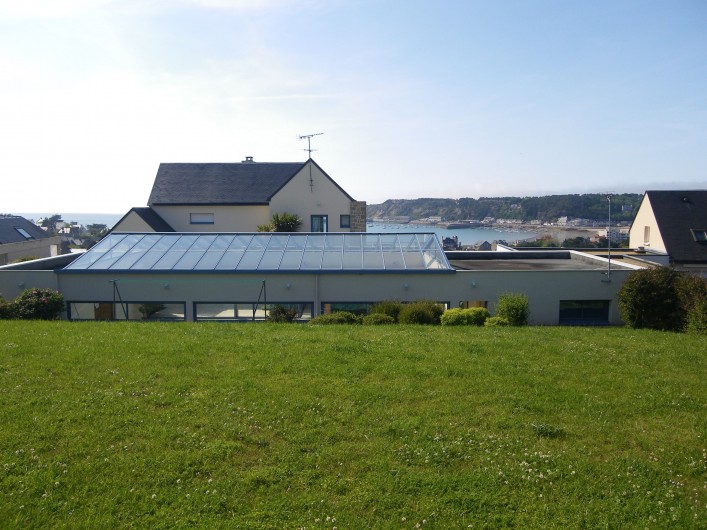 Location de vacances - Villa à Erquy - Vue du terrain à l'arrière de la maison