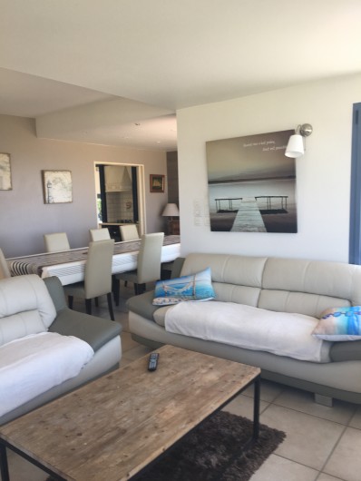 Location de vacances - Villa à Erquy - salon vue sur mer/port et cap d'Erquy