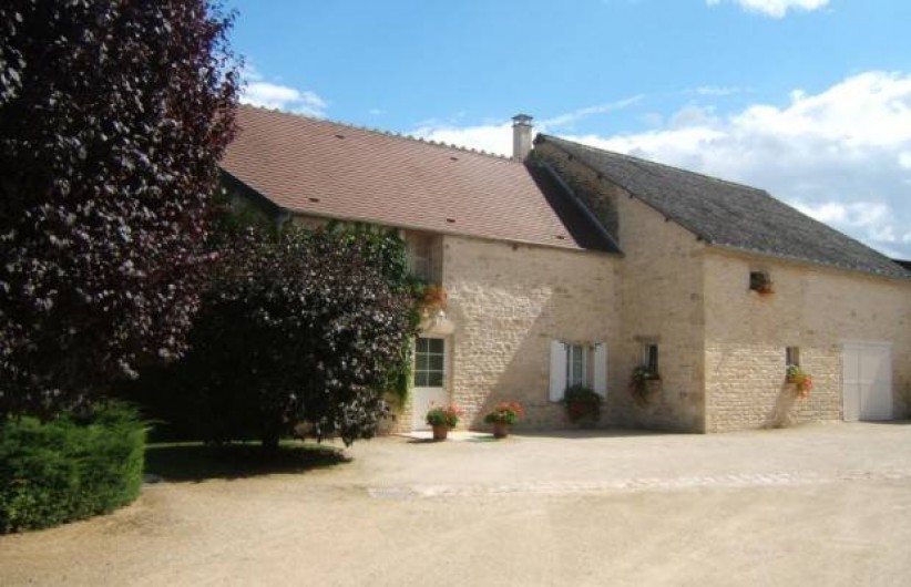 Location de vacances - Gîte à Argenteuil-sur-Armançon - Côté cour