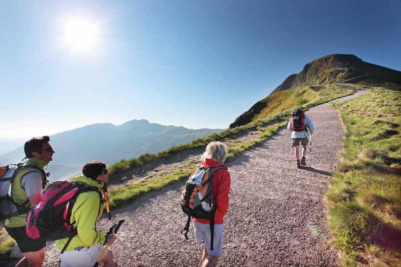 Location de vacances - Gîte à Lavigerie - Le grand site du Puy Mary