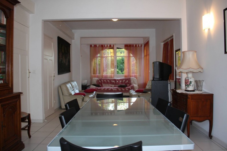 Location de vacances - Villa à Andernos-les-Bains - Salle à manger + Salon