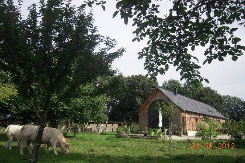 Location de vacances - Gîte à Beauval-en-Caux - la longère , aménagée en 2 gîtes.... insérée dans la nature