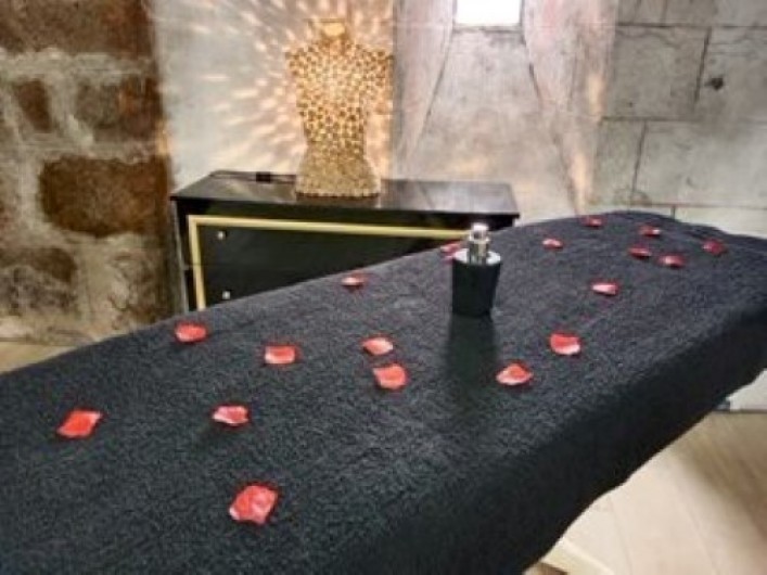 Location de vacances - Gîte à Ambrières-les-Vallées - Table de Massage
