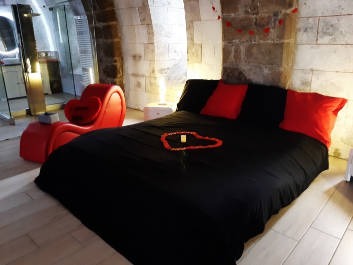 Location de vacances - Gîte à Ambrières-les-Vallées - Lit