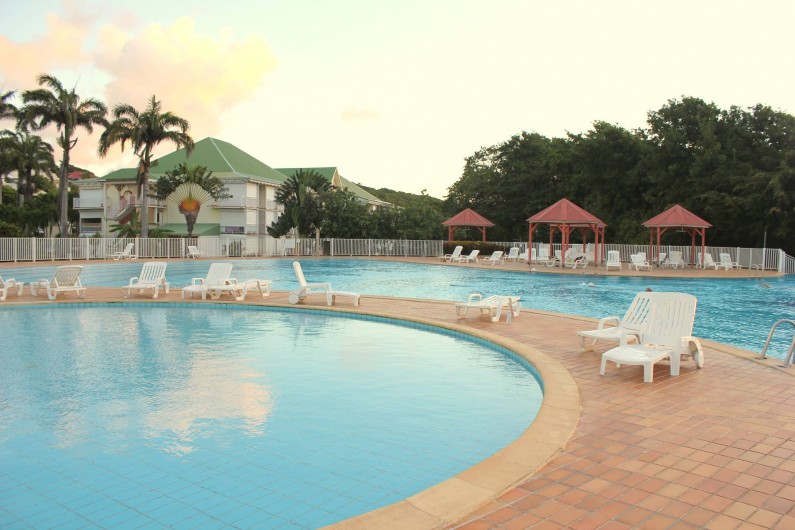 Location de vacances - Appartement à Saint-François - piscine