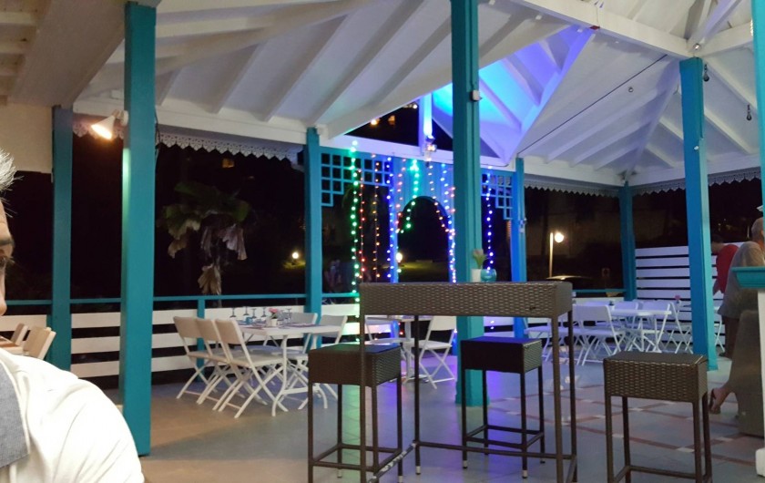Location de vacances - Appartement à Saint-François - restaurant "ticoco"