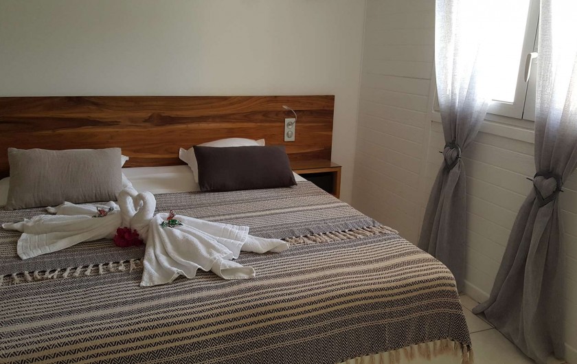 Location de vacances - Appartement à Saint-François - suite parentale lit king size Possibilité lit BB dans l'ne des 3 chambres