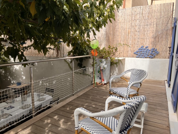 Location de vacances - Villa à Calvi - Détail salle d'eau