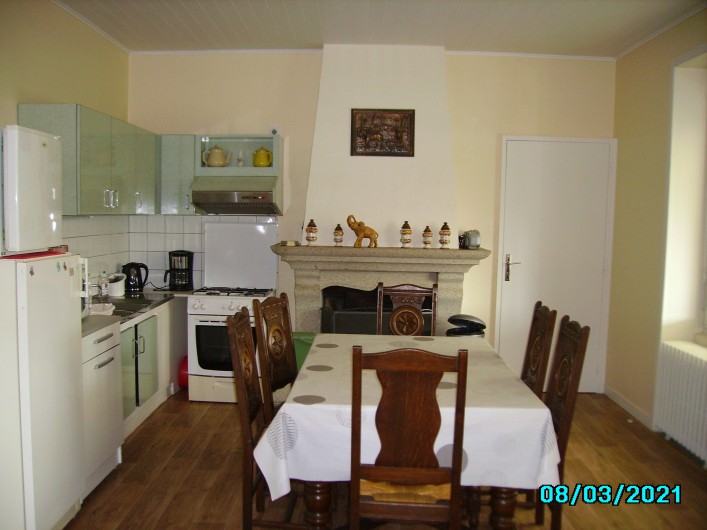Location de vacances - Gîte à Bignan - cuisine, coin repas