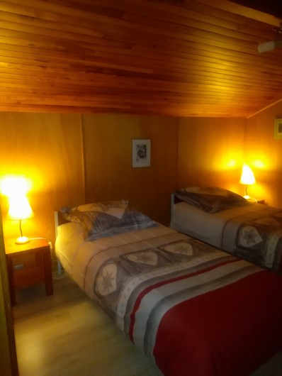 Location de vacances - Chalet à Vallouise - Chambre niveau haut