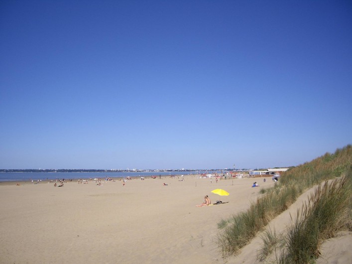 Location de vacances - Appartement à Saint-Brevin-les-Pins - Location Vacances Saint-Brevin l'Océan : Grande Plage de sable fin avec dunes