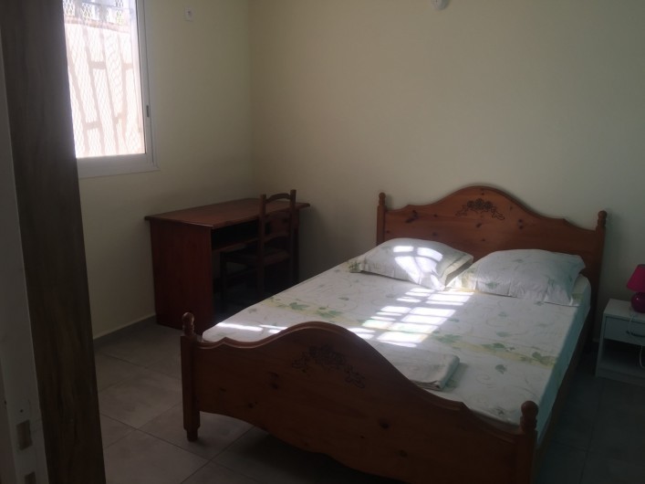Location de vacances - Appartement à Les Abymes - La chambre classique des Parents.