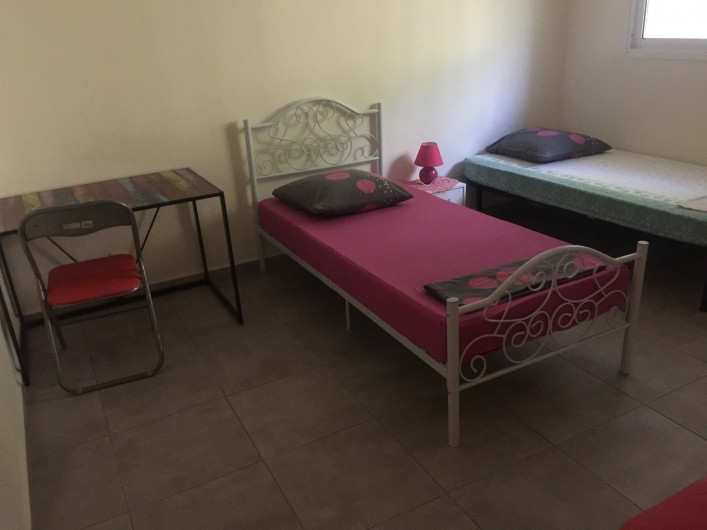Location de vacances - Appartement à Les Abymes - La chambre des enfants.