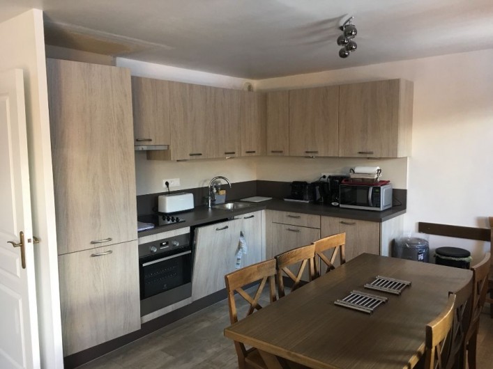 Location de vacances - Appartement à Les Claux - cuisine