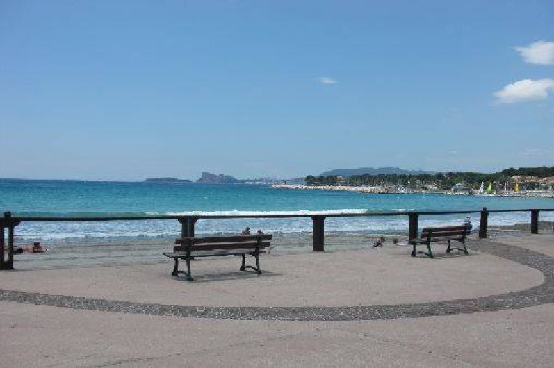 Location de vacances - Appartement à Saint-Cyr-sur-Mer