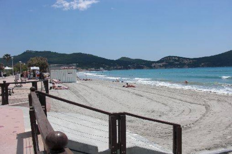 Location de vacances - Appartement à Saint-Cyr-sur-Mer