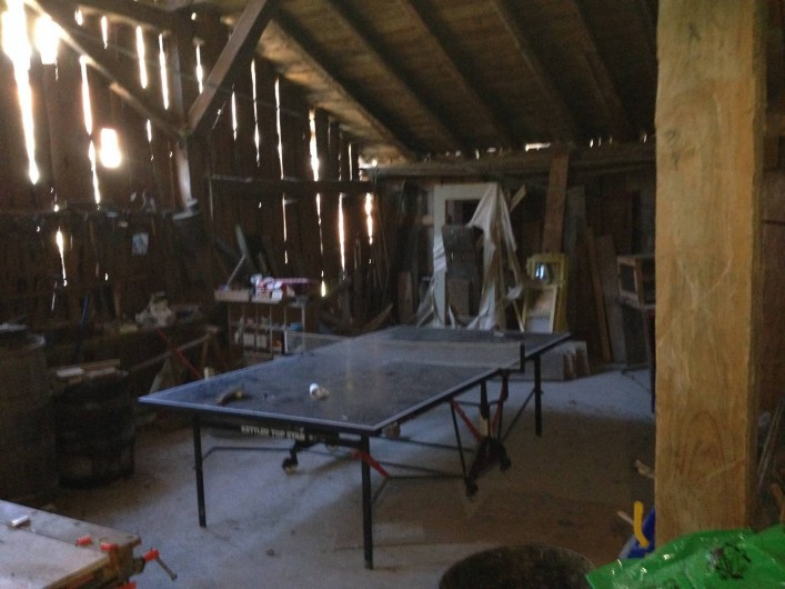 Location de vacances - Villa à Essert-Romand - le grenier avec table de ping-pong