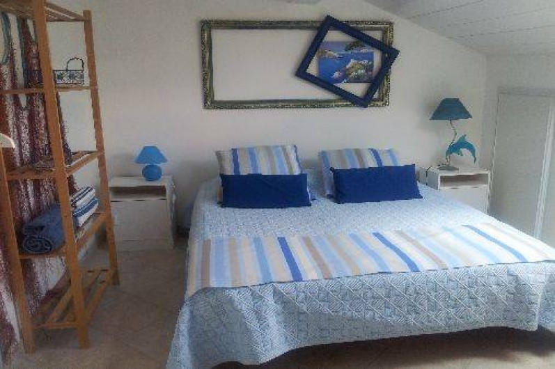 Location de vacances - Chambre d'hôtes à Cuttoli-Corticchiato - chambre avec lit 160 et bureau "U Mare"