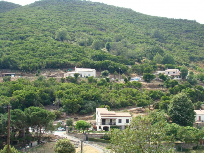 Location de vacances - Chambre d'hôtes à Cuttoli-Corticchiato - la maison dans le maquis