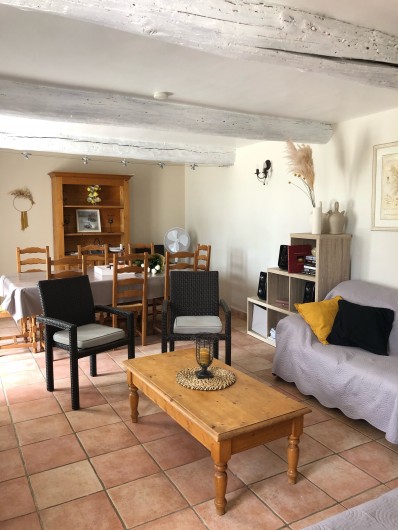 Location de vacances - Gîte à Mazan - Coin repas