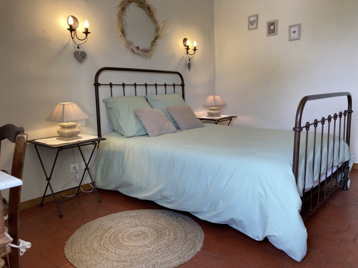 Location de vacances - Gîte à Mazan - Chambre parentale