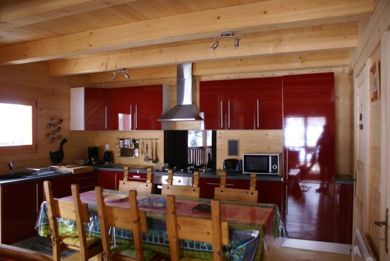 Location de vacances - Chalet à Saint-Paul-sur-Ubaye - l'espace cuisine (L'EGLANTIER)