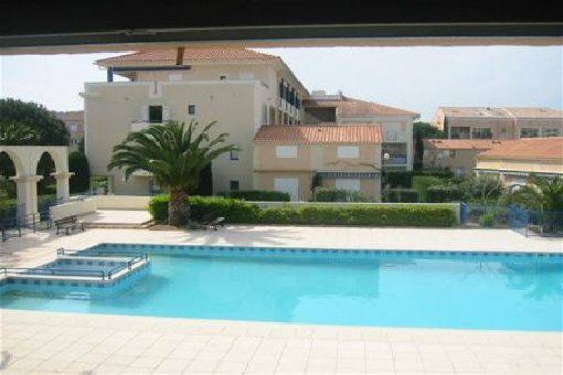 Location de vacances - Mas à Le Lavandou - vue d'une chambre