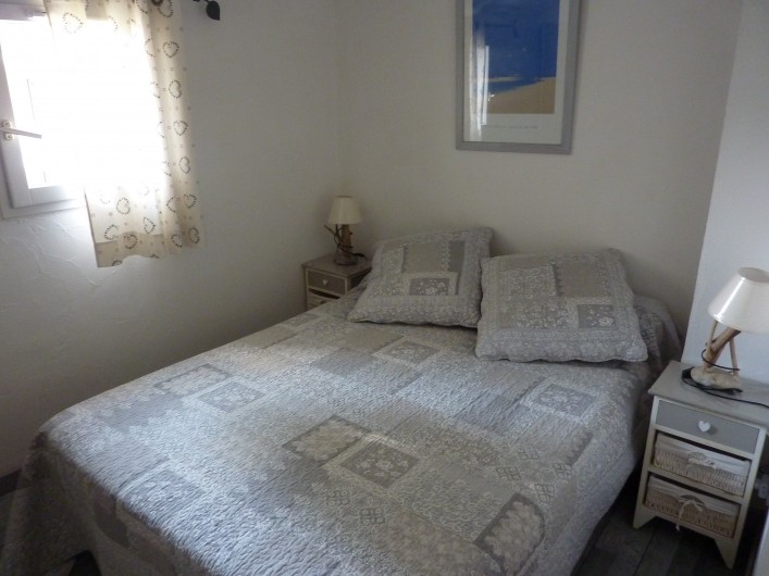Location de vacances - Mas à Le Lavandou - chambre  1 (lit de 140)