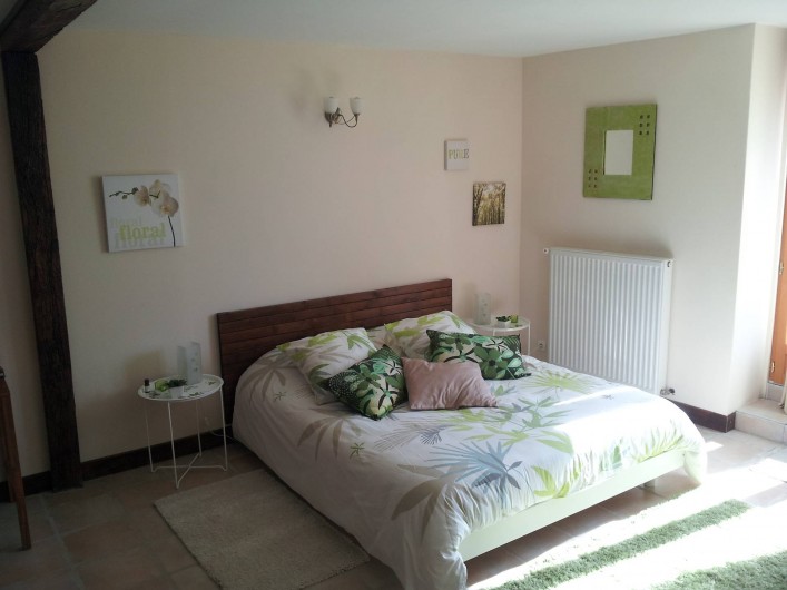 Location de vacances - Chambre d'hôtes à Ardin - Chambre 1 située au rez-de-chaussée
