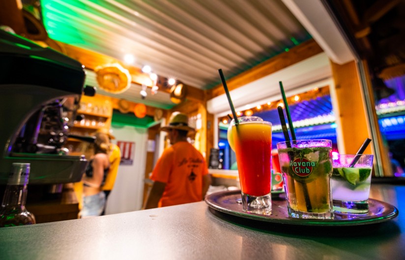 Location de vacances - Gîte à Ruoms - Cocktails Paillotes