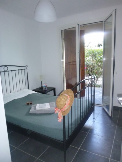 Location de vacances - Gîte à Ruoms - Chambre bas 2