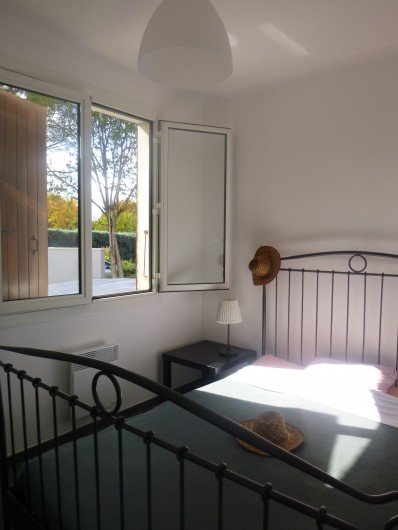 Location de vacances - Gîte à Ruoms - Chambre bas 1