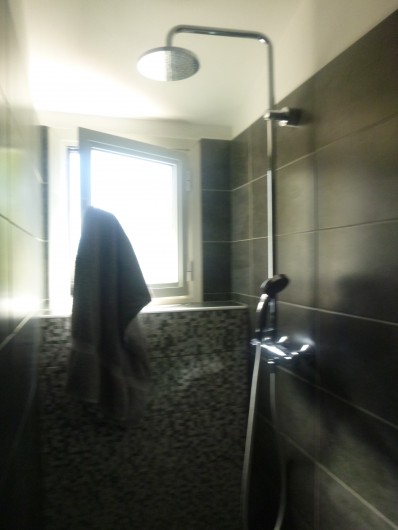 Location de vacances - Gîte à Ruoms - Douche italienne 2