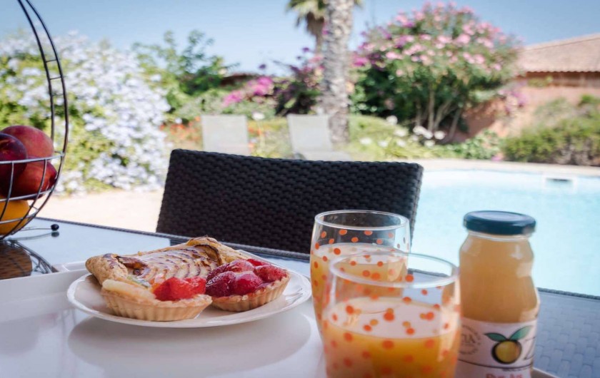 Location de vacances - Villa à L'Île-Rousse - Villas Celia / Casa Gialla / Turchina / Rossa / 2 chambres / Piscine