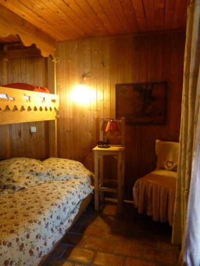 Location de vacances - Chalet à Lanslevillard - Appartement "Côté ruisseau"