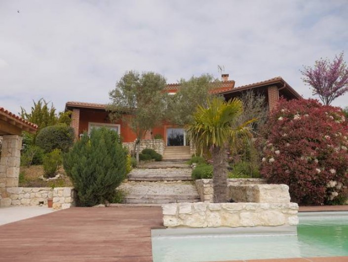 Location de vacances - Villa à Castin - La Villa côté Sud
