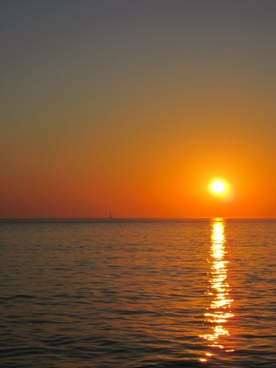 Location de vacances - Chambre d'hôtes à Soulac-sur-Mer - Coucher de soleil - Plage de l'Amélie