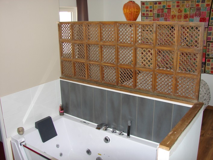 Location de vacances - Villa à Joyeuse - Salle de bain suite parentale