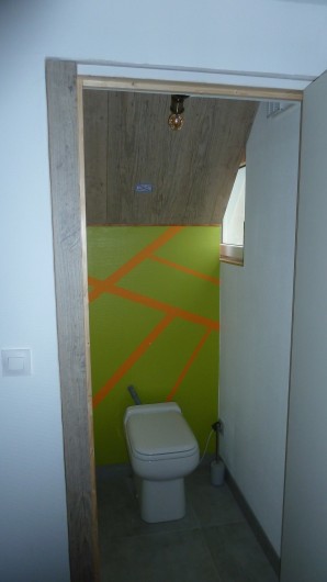 Location de vacances - Villa à Joyeuse - WC rez de jardin