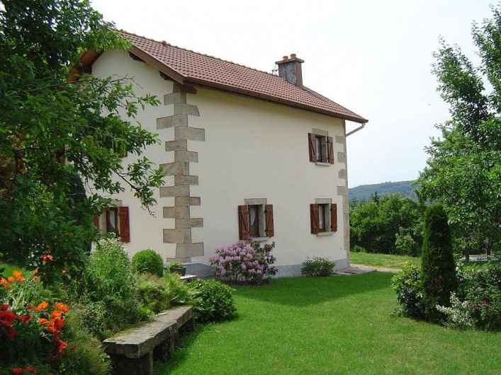Location de vacances - Maison - Villa à Le Val-d'Ajol - vue d'extérieur de la maison