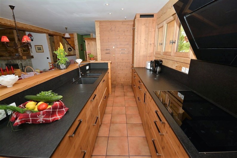 Location de vacances - Chalet à L'Alpe d'Huez - cuisine américaine