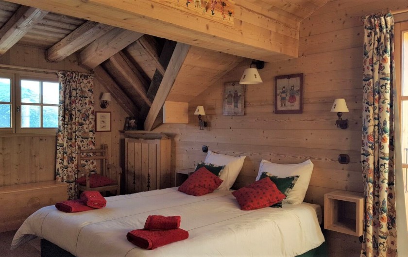 Location de vacances - Chalet à L'Alpe d'Huez - Chambre parentale