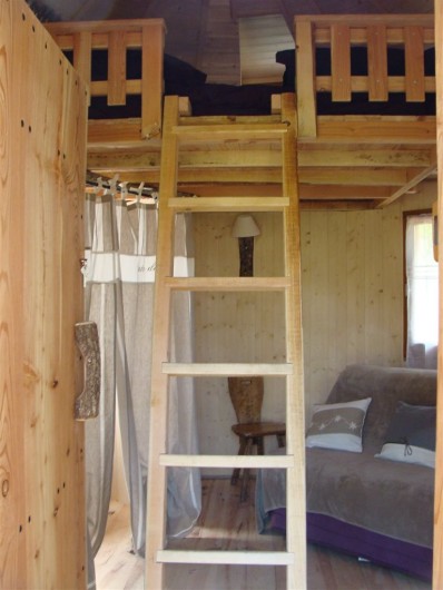 Location de vacances - Cabane dans les arbres à Rivière-sur-Tarn - La Cabane de Lily