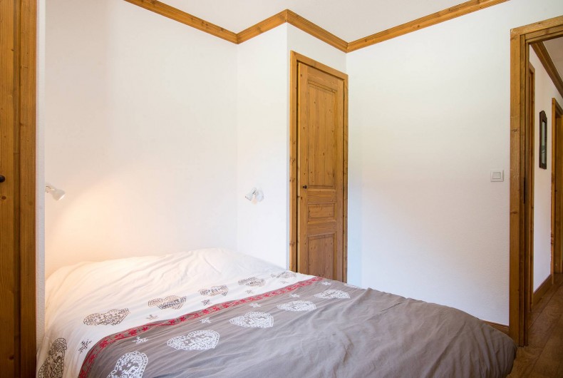 Location de vacances - Appartement à Bessans - Chambre parentale