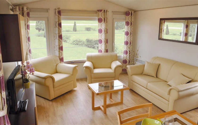 Location de vacances - Camping à Brem-sur-Mer - Mobil Home "Grand Confort" terrasse couverte