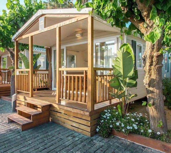 Location de vacances - Camping à Brem-sur-Mer - Mobil home "Confort" terrasse couverte