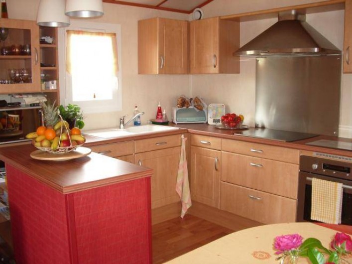 Location de vacances - Camping à Brem-sur-Mer - Chalet "Prestige XL" terrasse ouverte