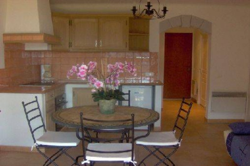 Location de vacances - Gîte à Utelle - Coin repas