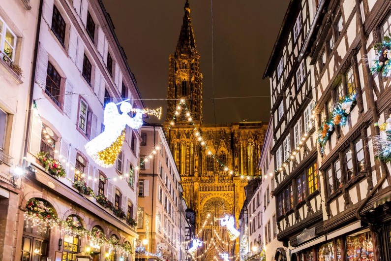 Location de vacances - Maison - Villa à Rosheim - Marché de Noël à Strasbourg, à 30km de Rosheim.